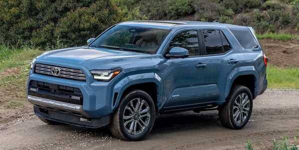 8 Reasons the 2025 Toyota 4Runner is Perfect for Senior Drivers