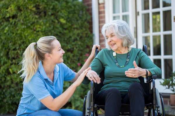 A Comprehensive Guide to Choosing the Best Senior Housing Options