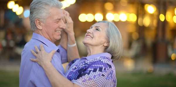 Looking for Love After 50? The Ultimate Guide to Senior Speed Dating